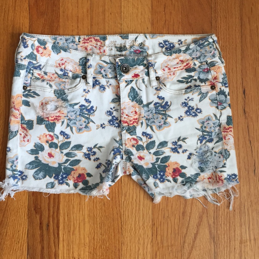 Bullhead shorts